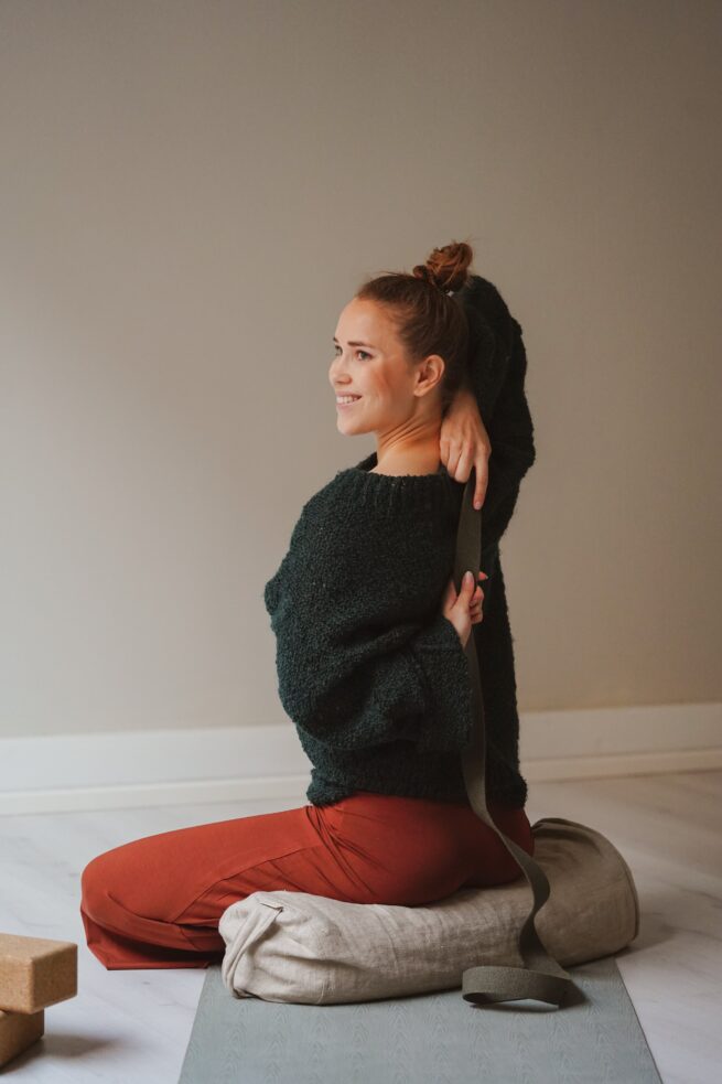Late night Yin + yoga nidra / marraskuu